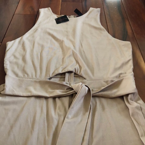 Nude Romper - Picture 4 of 6